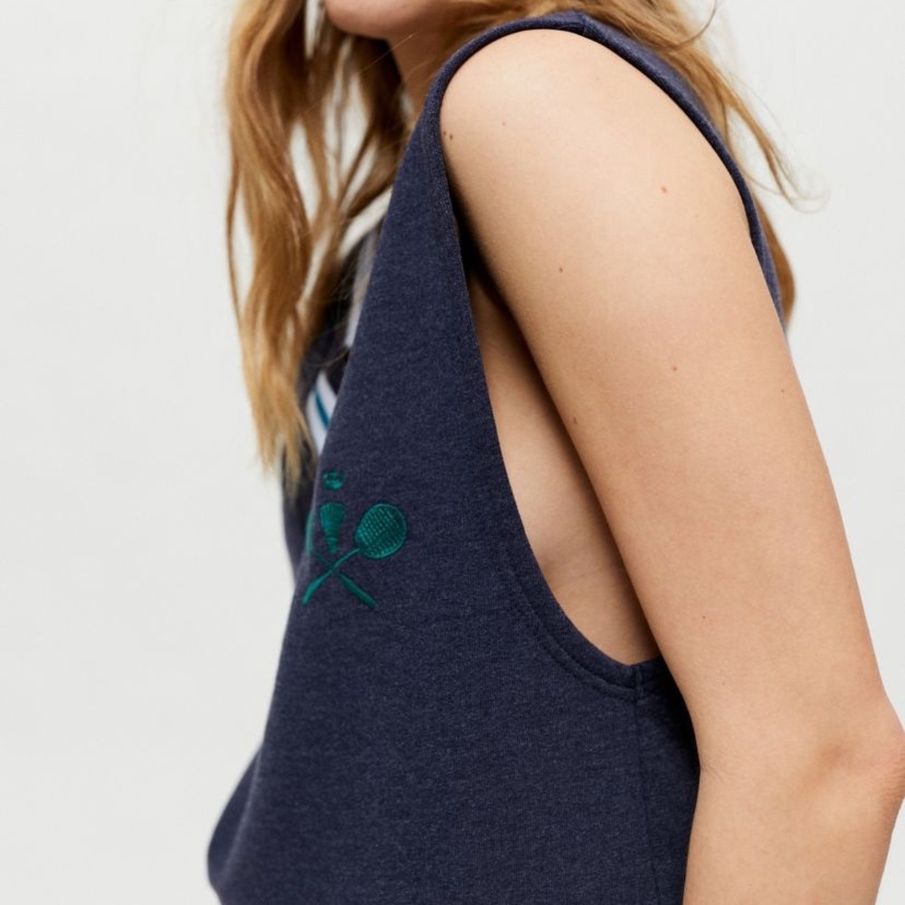 Urban Outfitters Badminton Sweater Vest Size S NWT - Picture 4 of 8